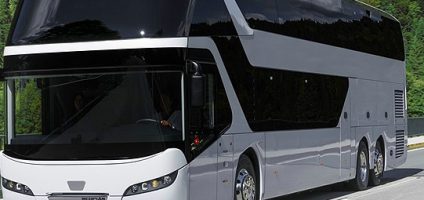 Туристический автобус Neoplan с камерами вместо зеркал