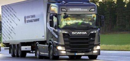 Эвакуатор на шасси Scania для транспортировки спецтехники